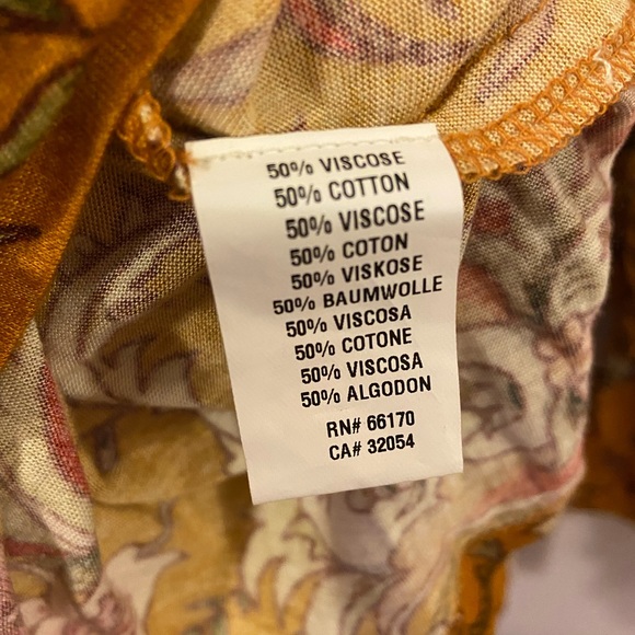 Anthropologie Smocked Sweetheart Blouse size medium - Picture 12 of 12